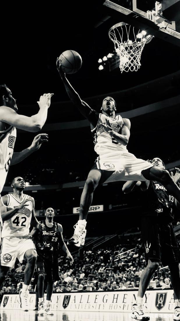 本赛季意甲门将零封榜：普罗韦德尔、斯维拉尔、迈尼昂前三（意甲本赛季门将零封榜前三：普罗韦德尔、斯维拉尔、迈尼昂）