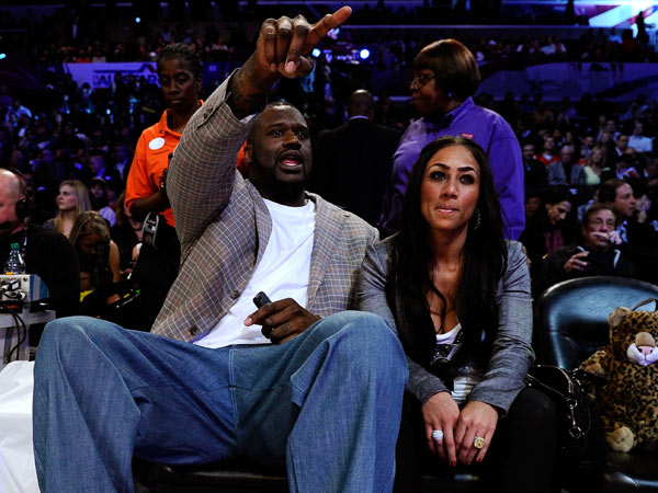 利兹联3-1胜切尔西，利物浦1-1战平桑德兰。（利兹联3-1力克切尔西，利物浦1-1与桑德兰握手言和）