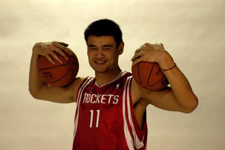 阿里纳斯：98年之前没有戒指文化 乔丹拿两冠人们就说他是GOAT（阿里纳斯：98年前篮球界不崇尚戒指，乔丹仅夺两冠便被誉为GOAT）