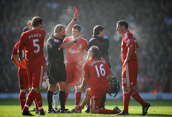 亚历山大12月得分进球双第一 造犯规仅列第35（亚历山大12月得分与进球双料第一 造犯规仅第35名）