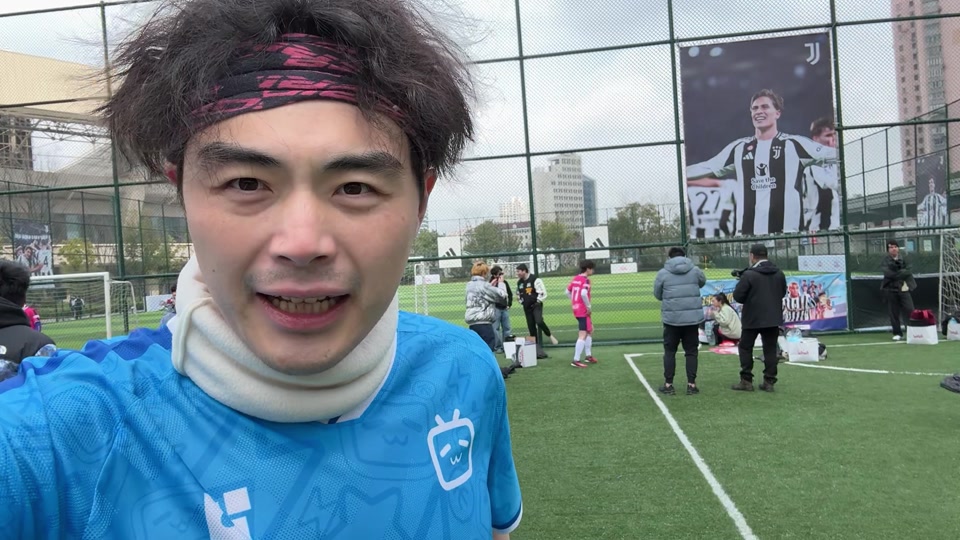 德媒：斯图加特三名球员表现抢眼却落选国家队，纳帅面临抉择（德媒：斯图加特三将高光仍无缘国家队，纳格尔斯曼陷入取舍难题）